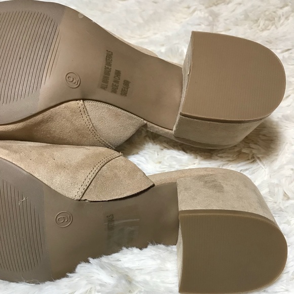 Beige Chunky Heel Peep Open Toe Vegan Mules Sz 8/9 - Picture 5 of 8